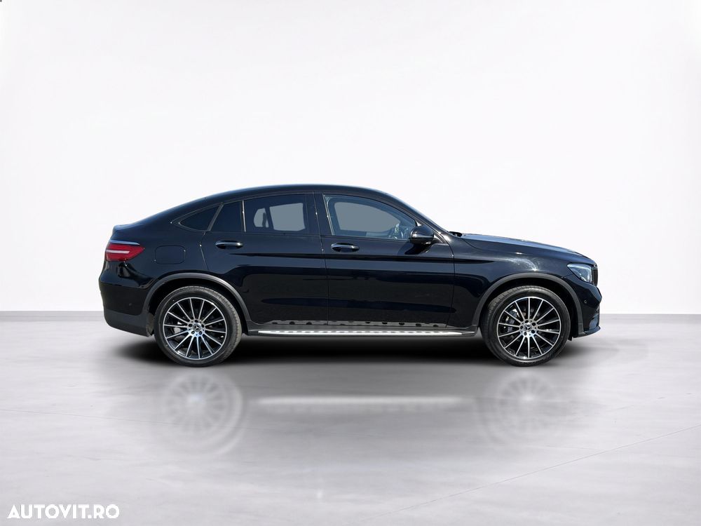 Mercedes-Benz GLC 300 4MATIC 9G-TRONIC AMG Line - 7