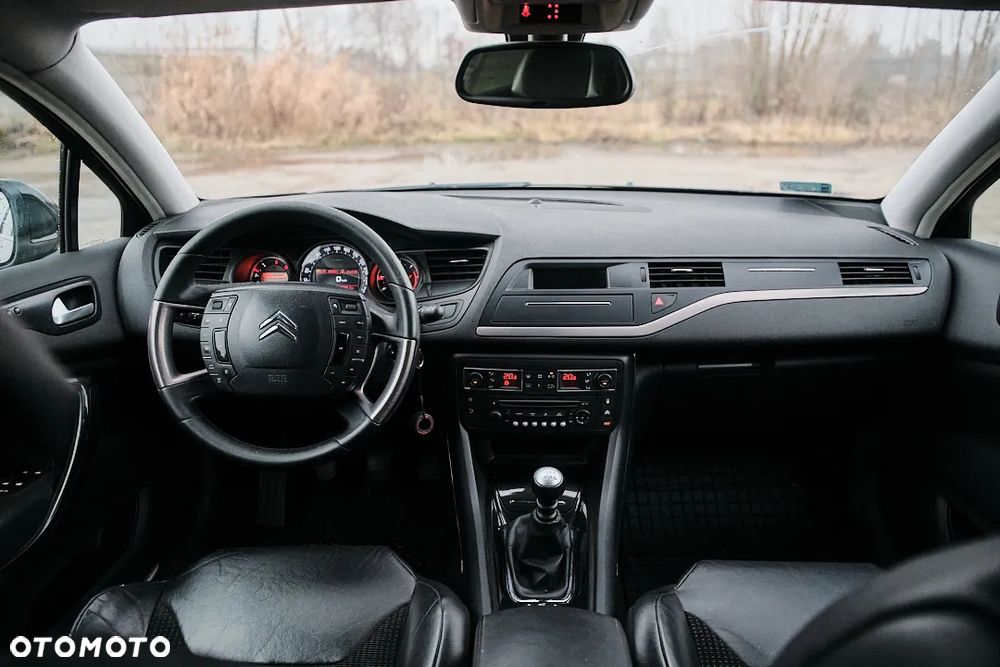 Citroën C5 2.0 HDi Exclusive - 22