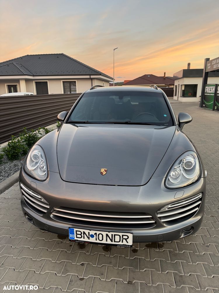 Porsche Cayenne Diesel Platinum Edition - 9