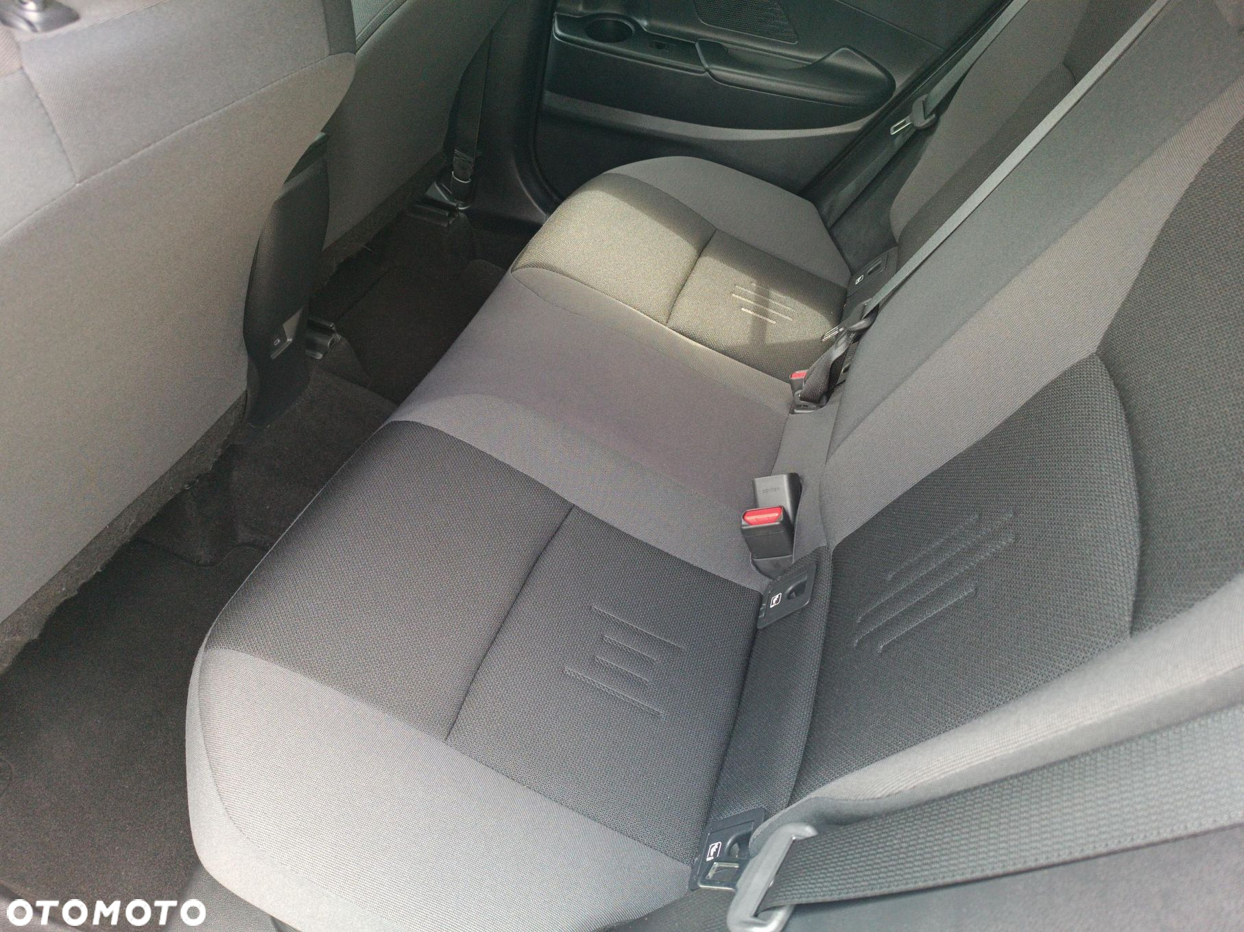Toyota C-HR 1.8 Hybrid Style - 20