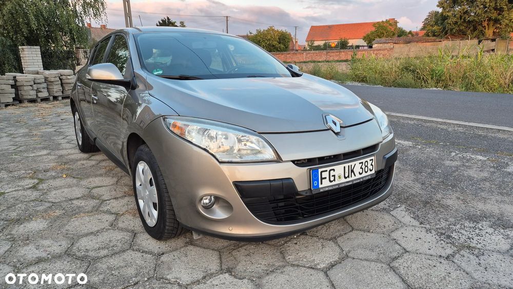 Renault Megane - 23