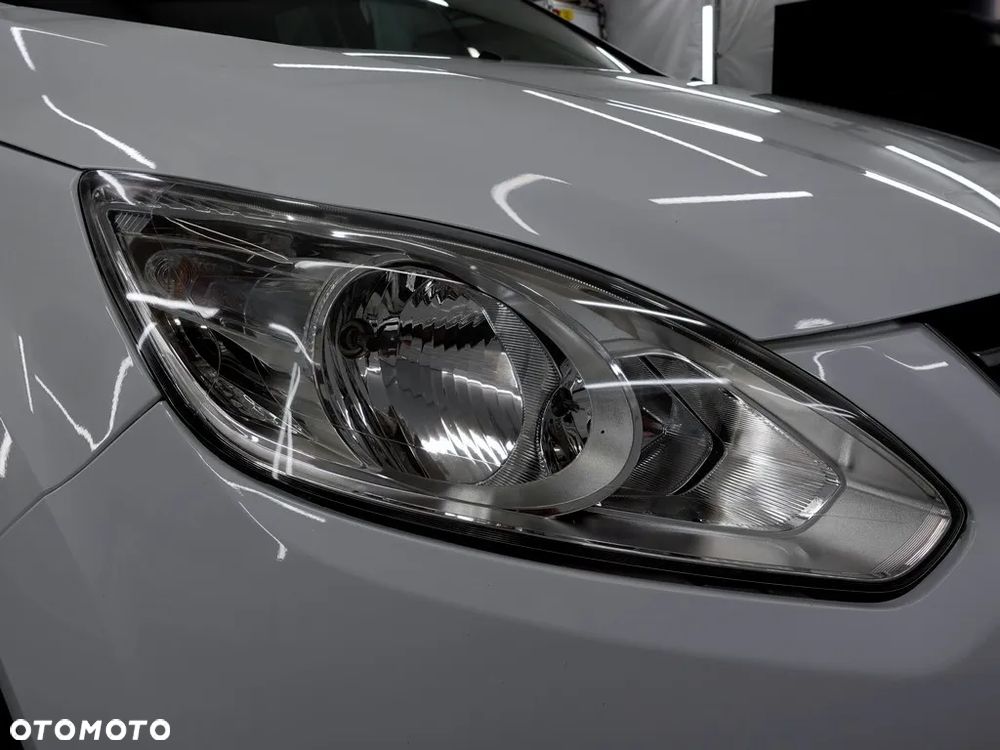 Ford C-MAX 1.6 EcoBoost Titanium - 35