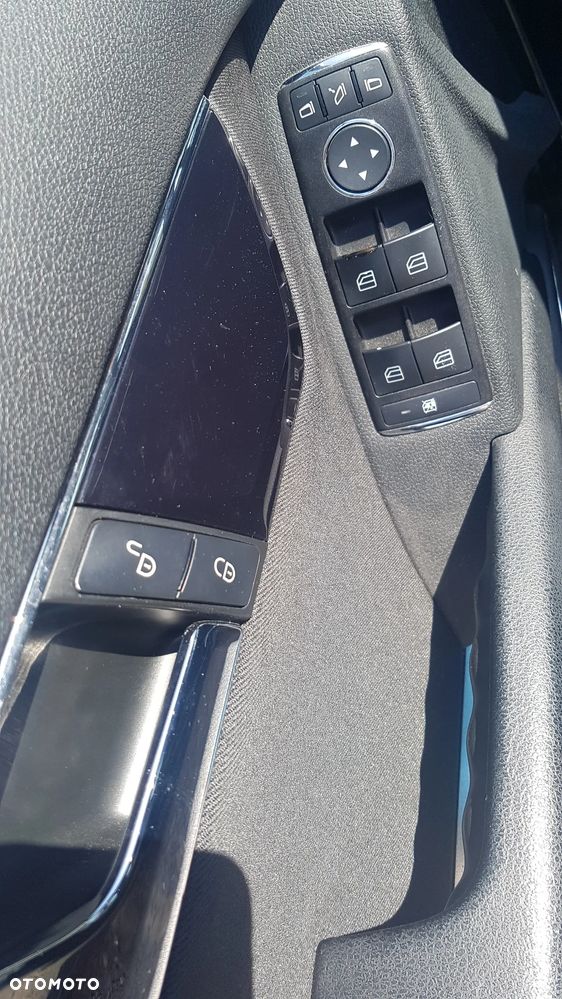 Mercedes-Benz Klasa C 180 CGI Automatik BlueEFFICIENCY - 6