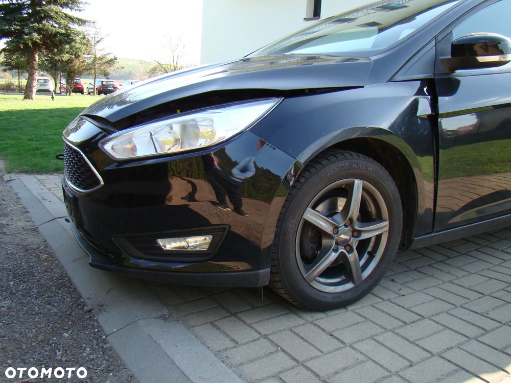 Ford Focus 1.0 EcoBoost Trend - 10