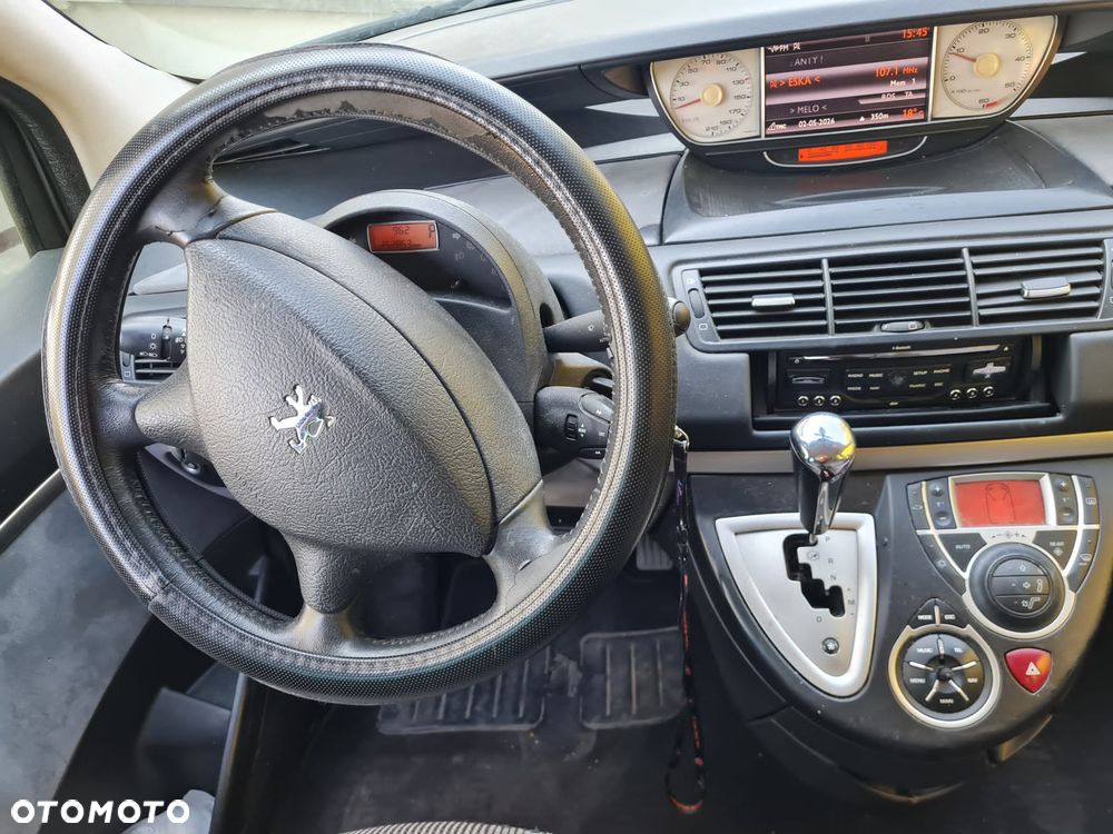 Peugeot 807 2.2 HDi Premium Grand Prix - 3