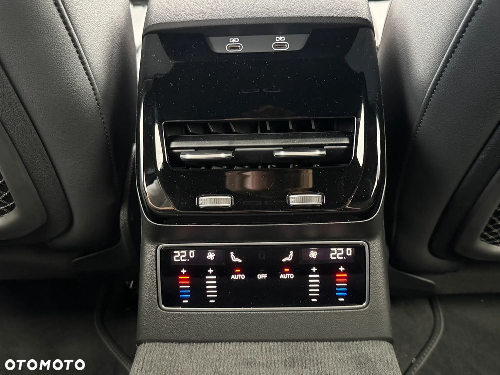Audi A6 Avant TDI mHEV Quattro S tronic - 31