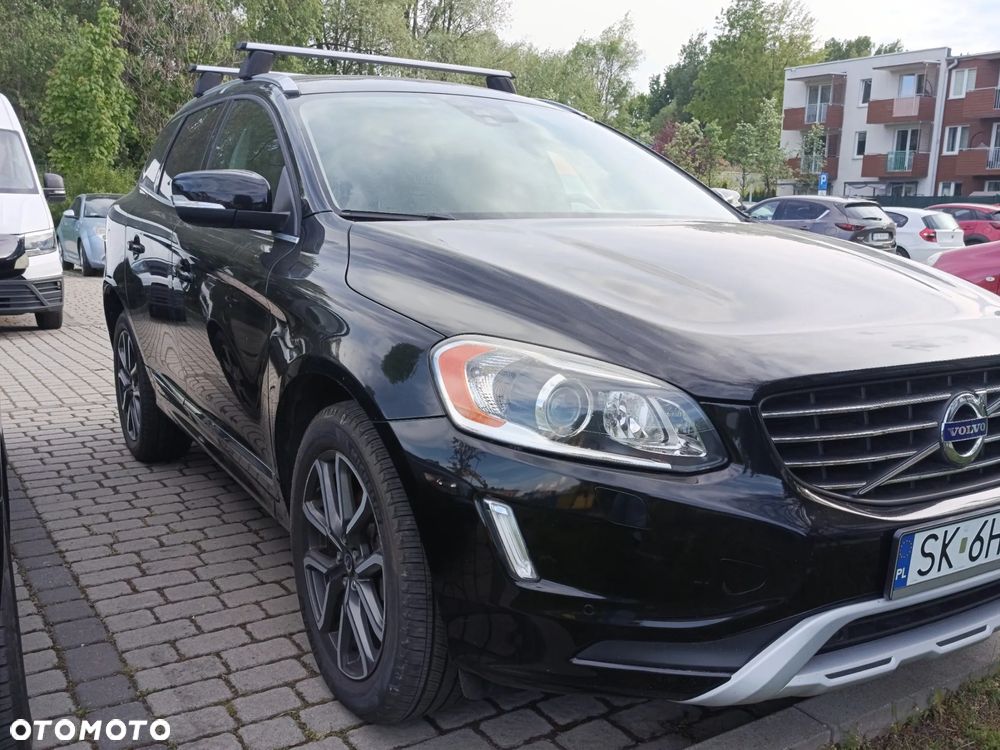 Volvo XC 60 T6 AWD Geartronic Momentum - 2