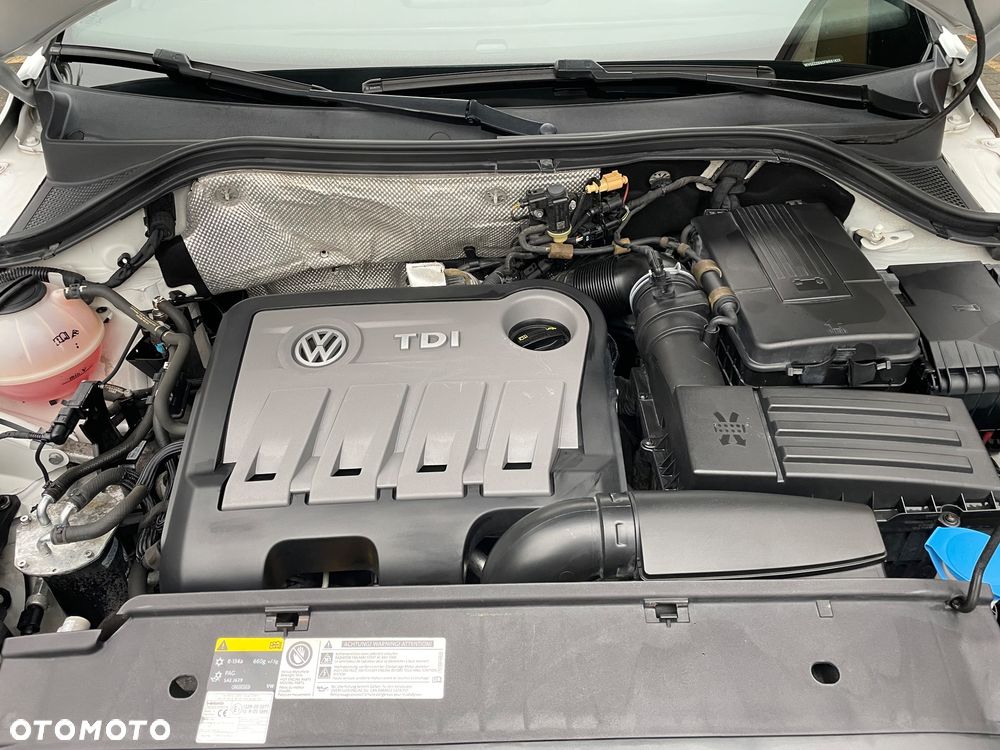 Volkswagen Tiguan 2.0 TDI 4Mot R-Style DSG - 28