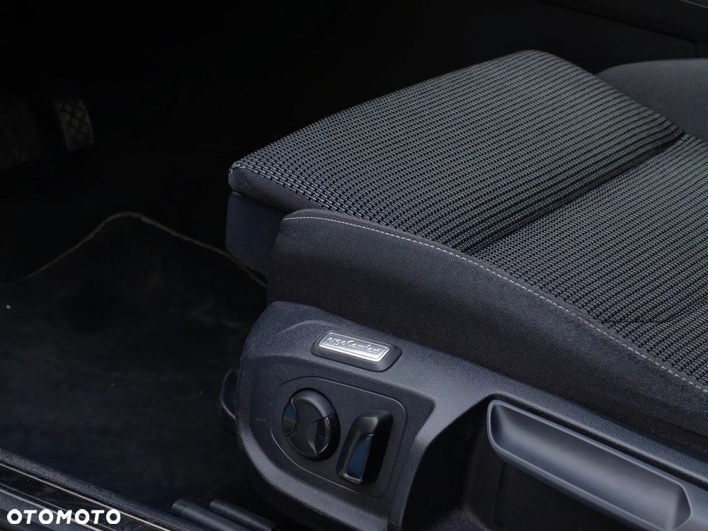 Volkswagen Arteon 1.5 TSI ACT Evo Essence DSG - 27