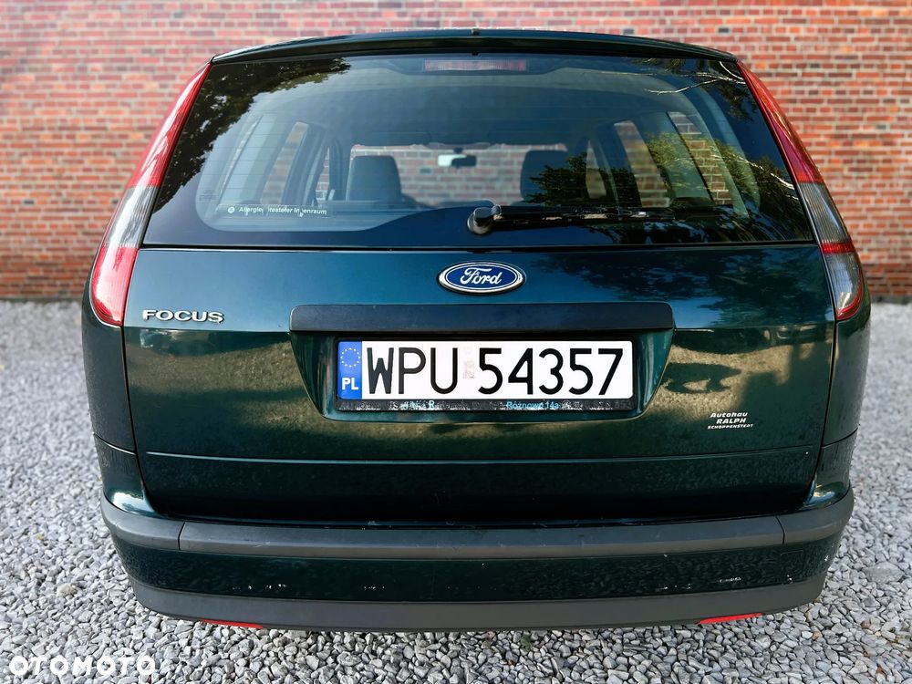 Ford Focus 1.8 Trend - 29