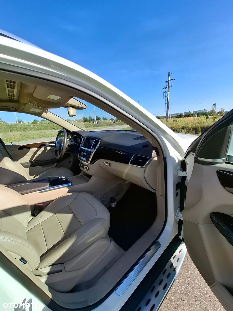 Mercedes-Benz ML 350 4MATIC (BlueEFFICIENCY) 7G-TRONIC - 5