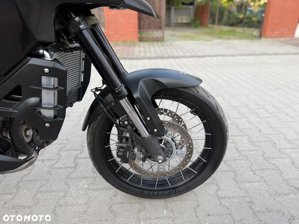 Honda VFR - 9