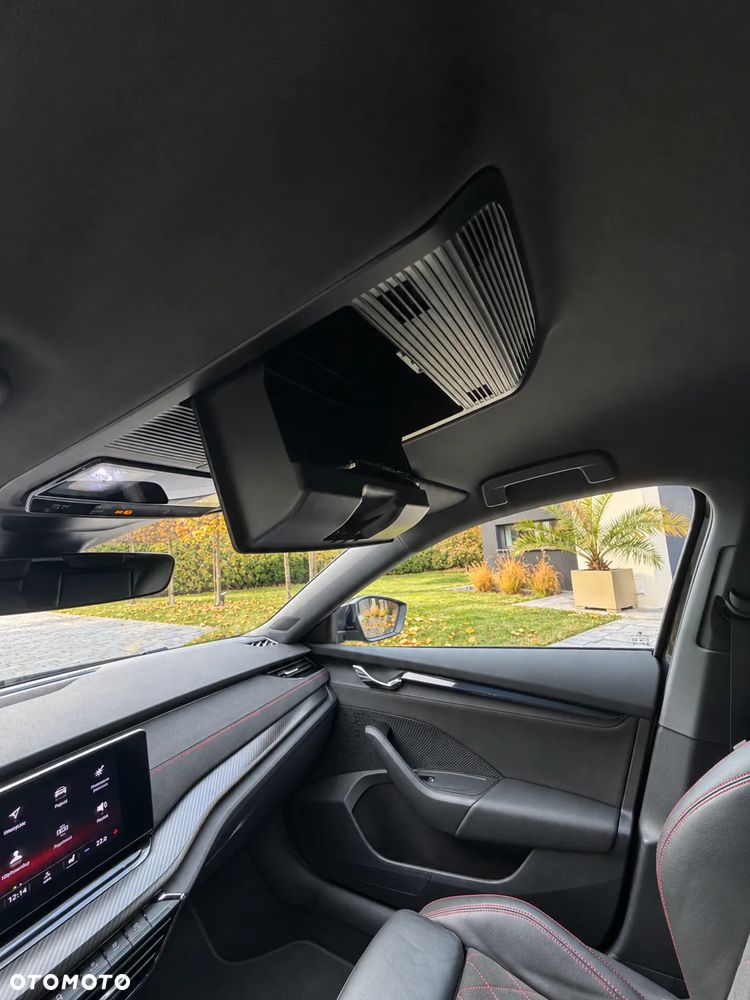Skoda Octavia 2.0 TSI RS DSG - 18