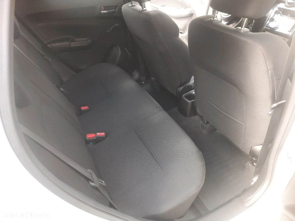 Suzuki Swift 1.2 SHVS Premium Plus - 17