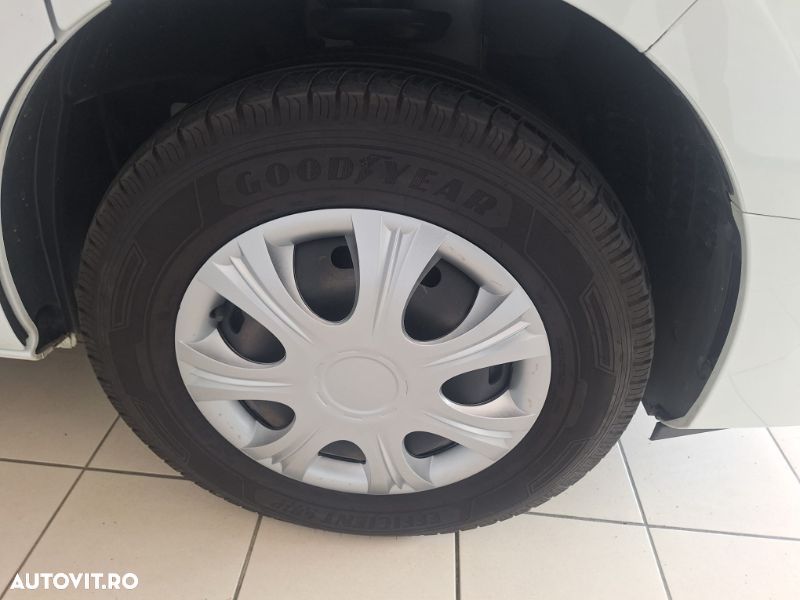 Renault Trafic 2.0 Blue dCi 150 S&S L2 8+1 Zen - 6