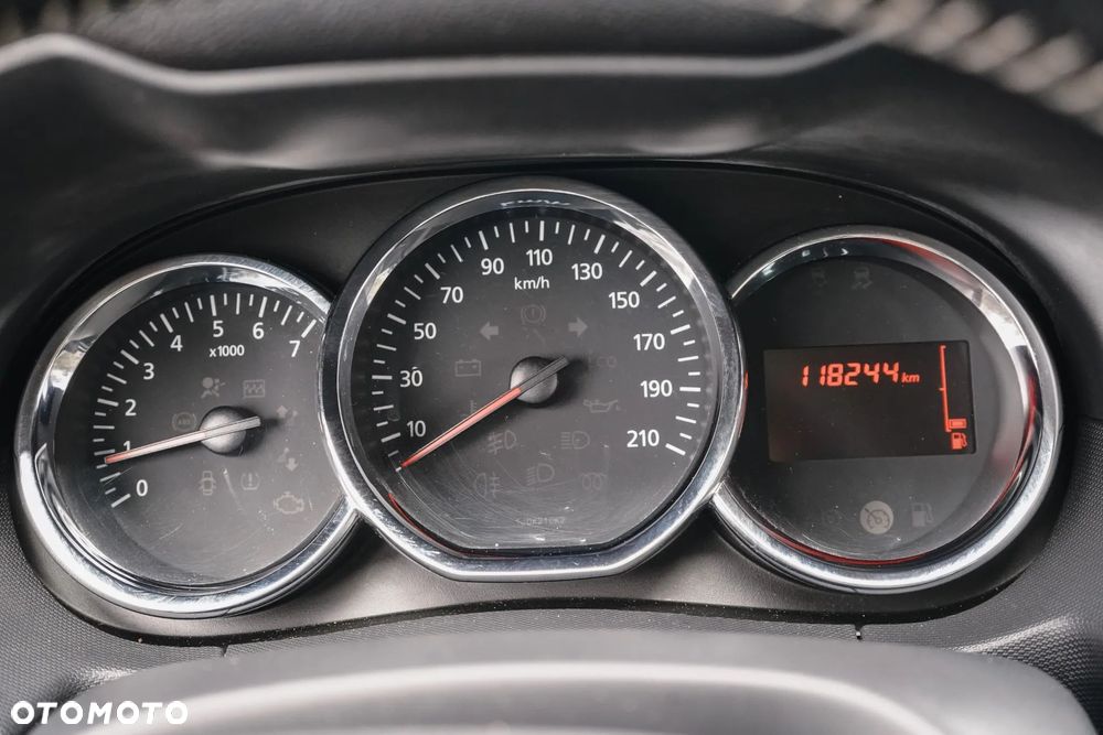 Dacia Duster 1.2 TCe Prestige S&S EU6 - 30