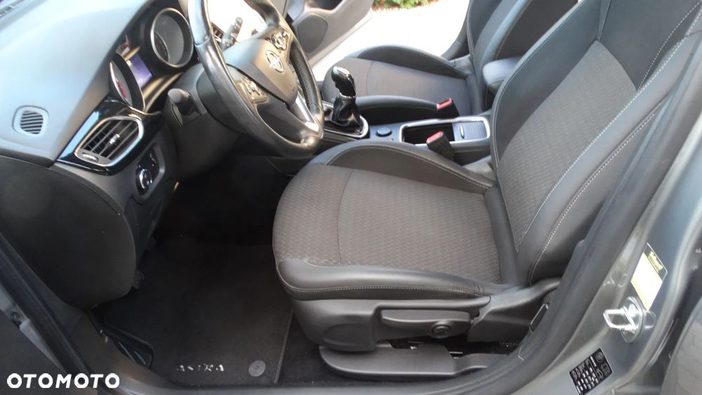 Opel Astra - 15