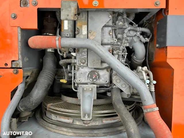 Hitachi ZX130-3 - 12
