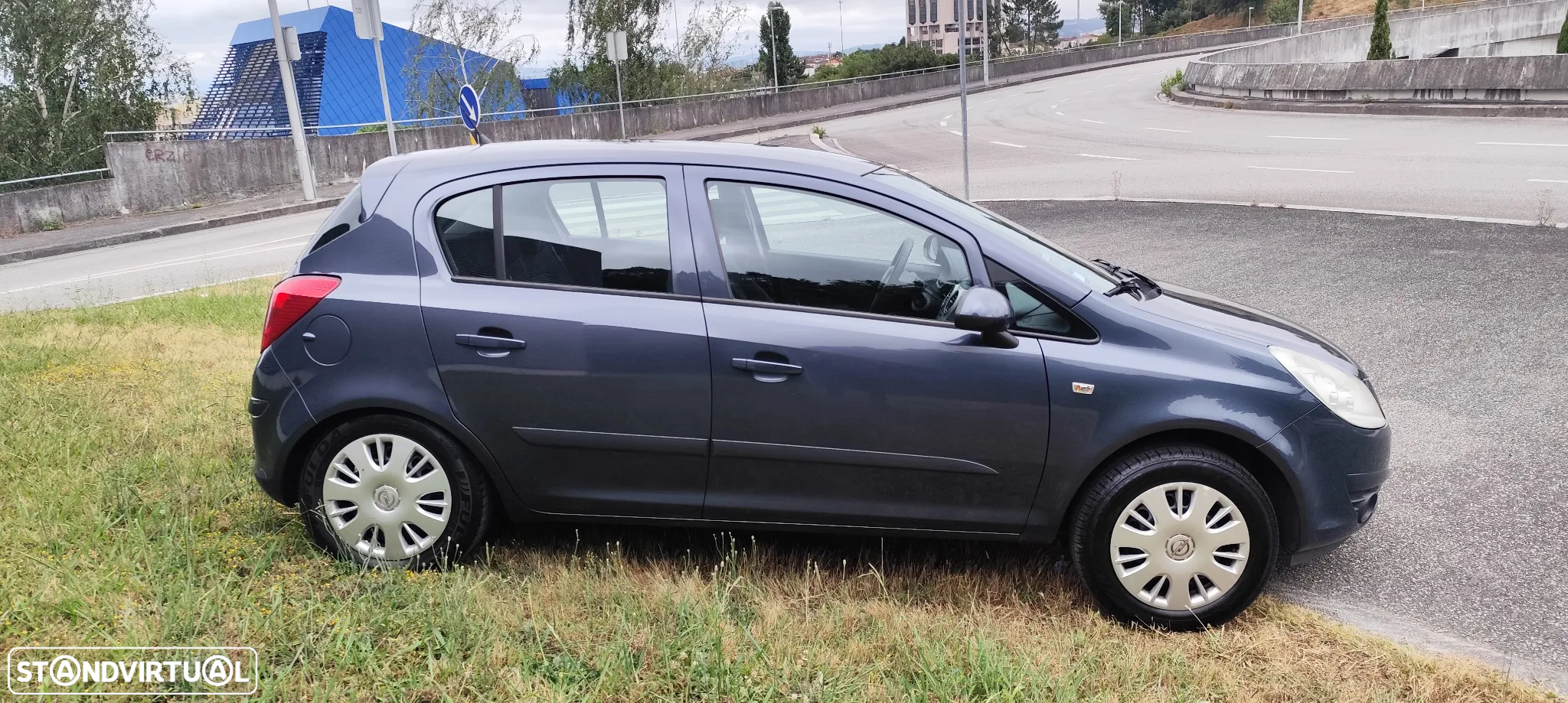 Opel Corsa 1.2 Enjoy - 4