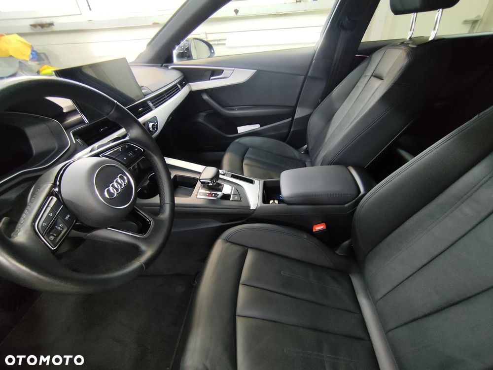 Audi A4 Limousine 35 TFSI S tronic S line - 8