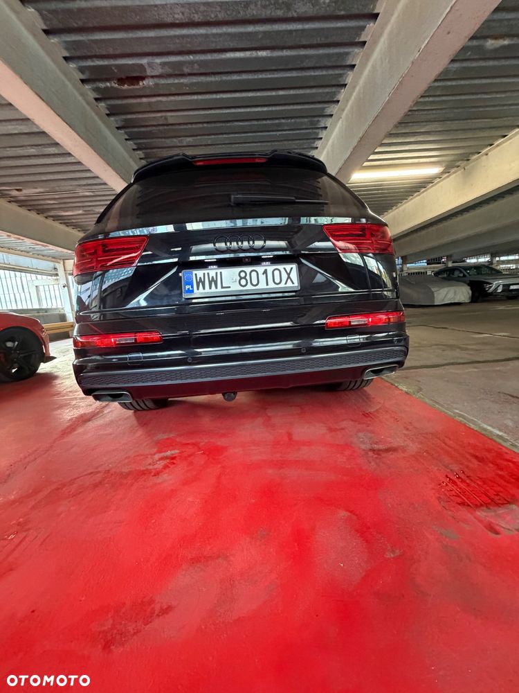 Audi Q7 - 8