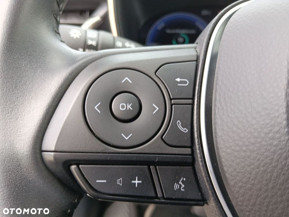 Toyota Corolla 1.8 Hybrid Comfort - 17