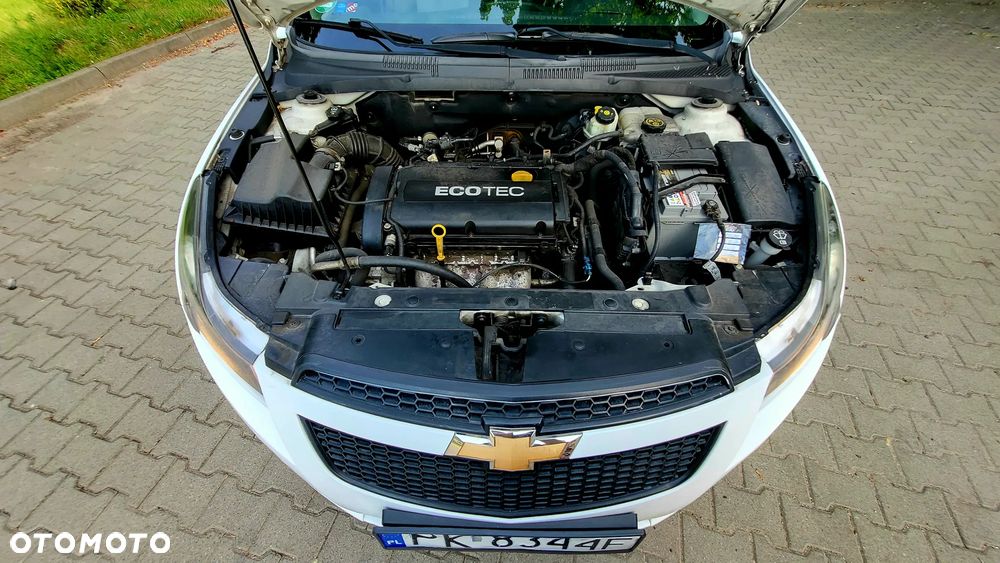 Chevrolet Cruze 1.6 LS - 5