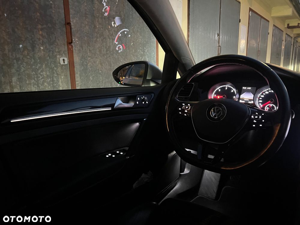 Volkswagen Golf Variant 2.0 TDI (BlueMotion Technology) Highline - 33