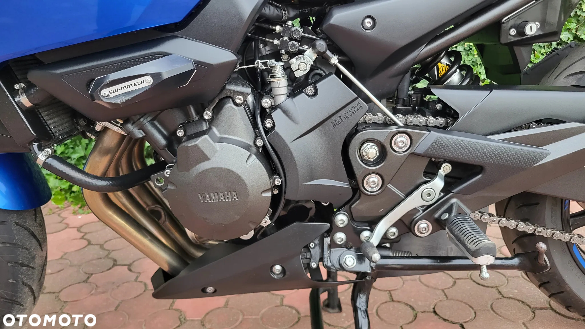 Yamaha XJ - 9