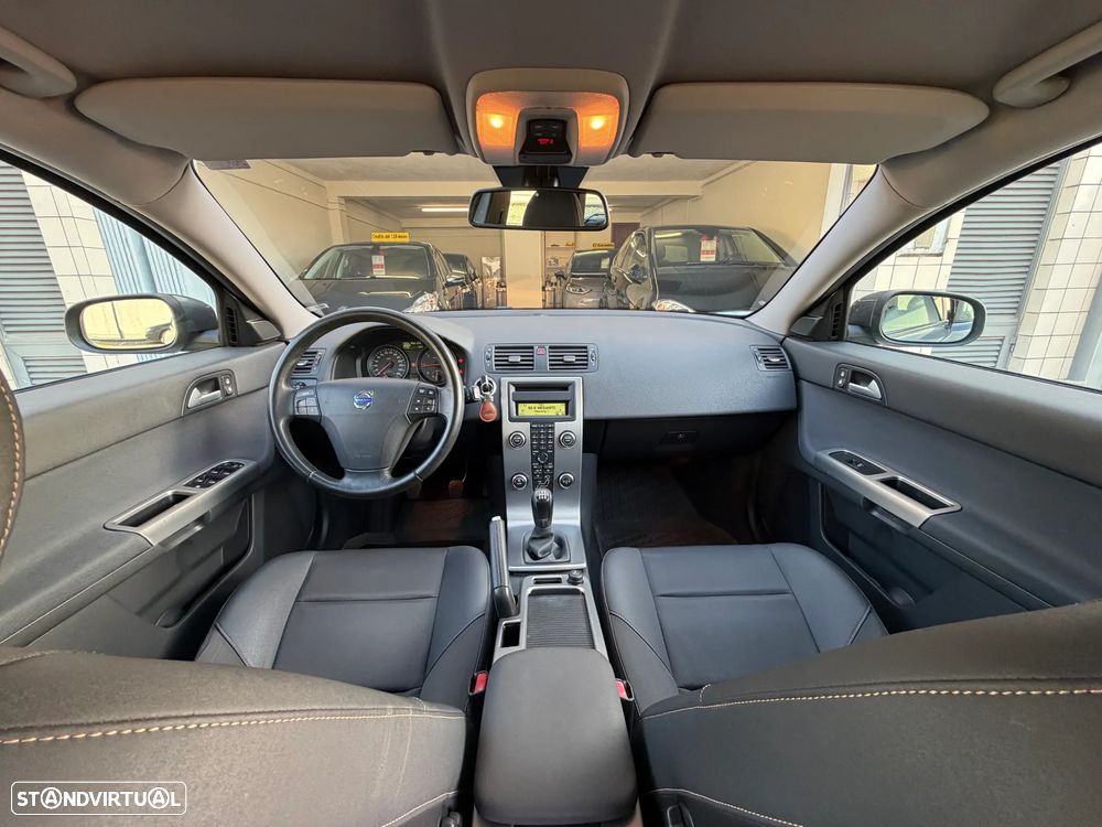 Volvo V50 1.6 D Momentum - 32