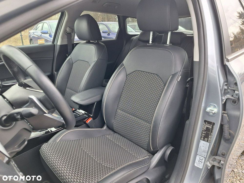 Kia Ceed 1.5 T-GDI L DCT - 11