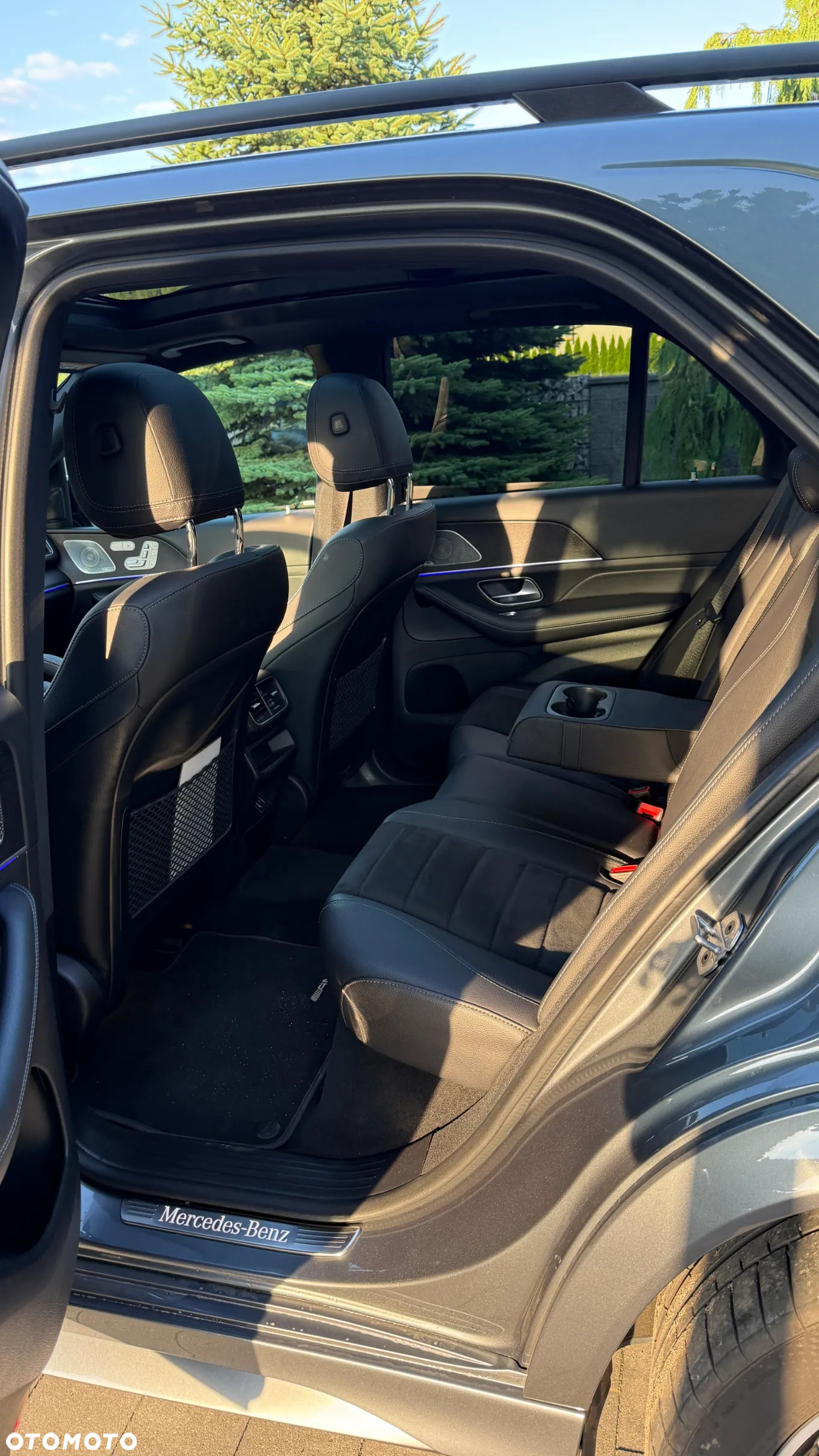 Mercedes-Benz GLE - 11