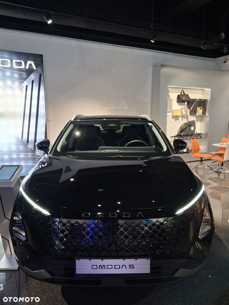 Omoda 5 1.5 T-GDI Hybrid Premium DHT - 2