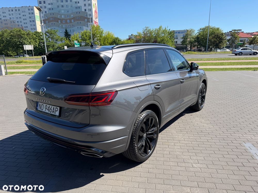 Volkswagen Touareg 3.0 V6 TDI 4Motion R-Line - 4