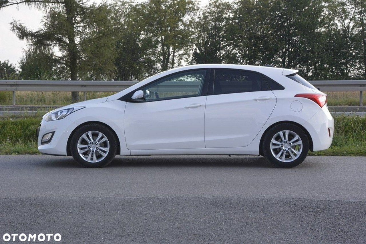 Hyundai i30 1.6 CRDi BlueDrive Go - 4
