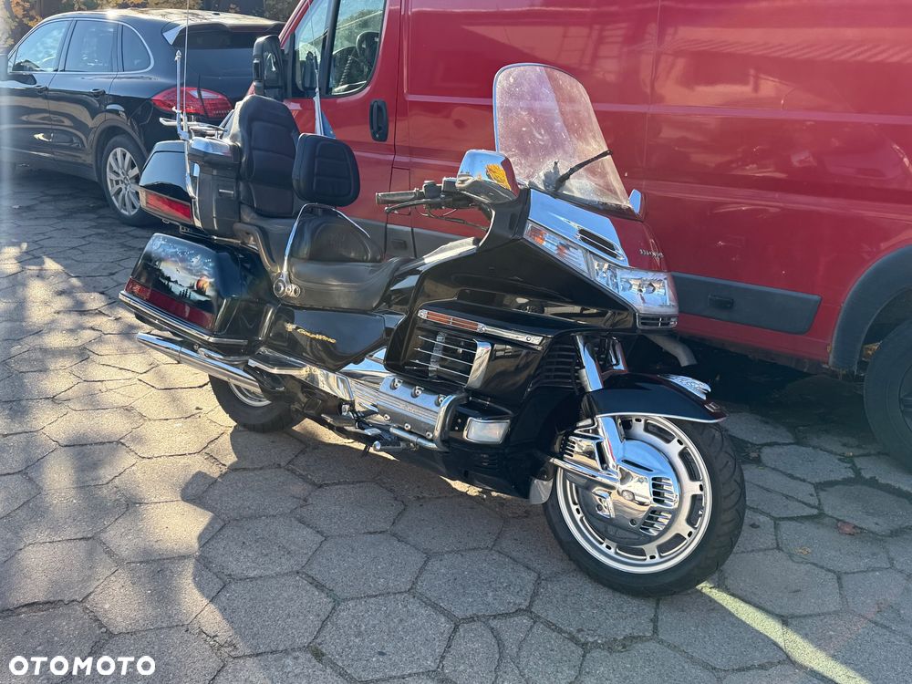 Honda GL - 18