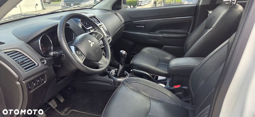 Mitsubishi ASX - 18