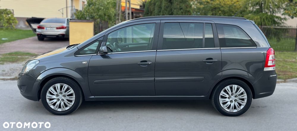 Opel Zafira 1.6 Innovation - 8
