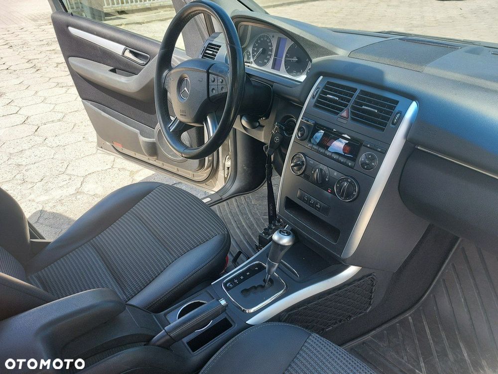 Mercedes-Benz Klasa B - 11