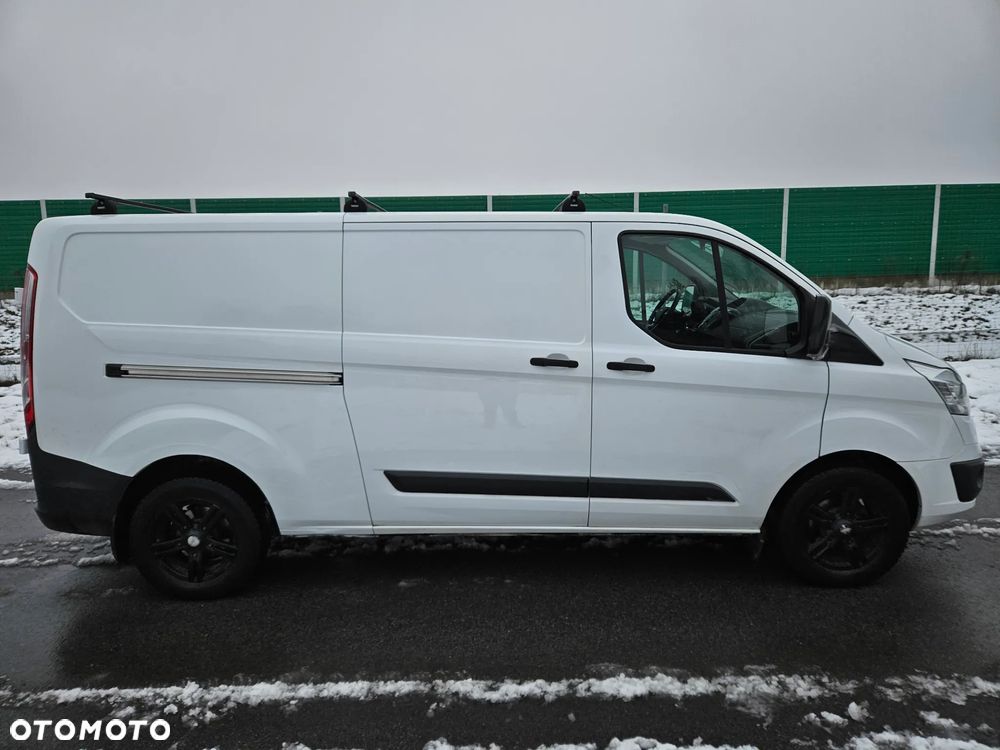 Ford Transit Custom - 8
