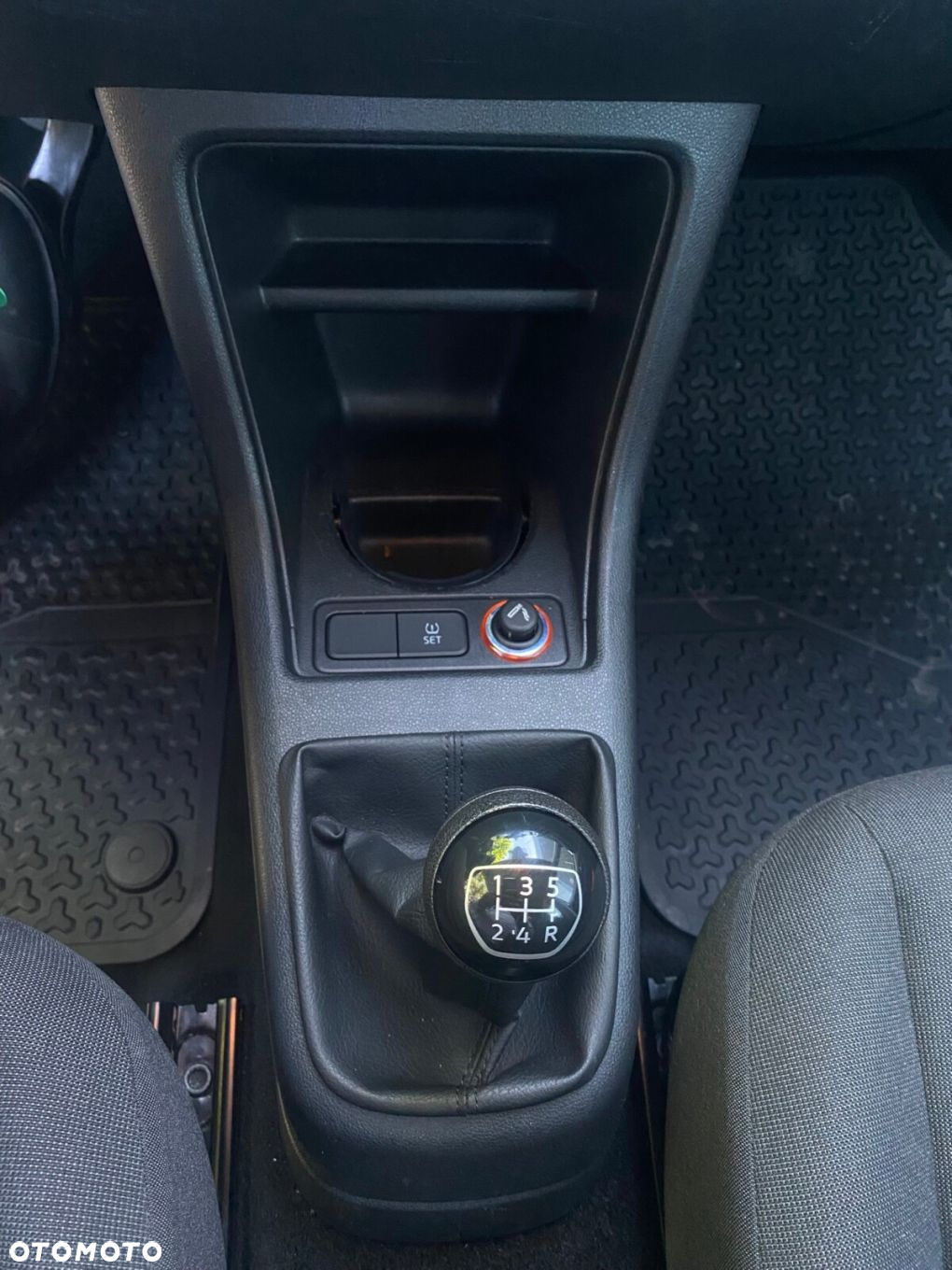 Volkswagen up! 1.0 move - 18