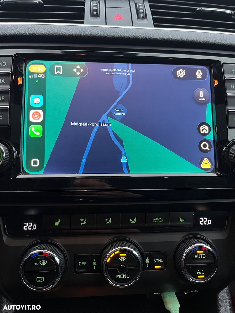 Skoda Octavia 2.0 TDI RS - 24