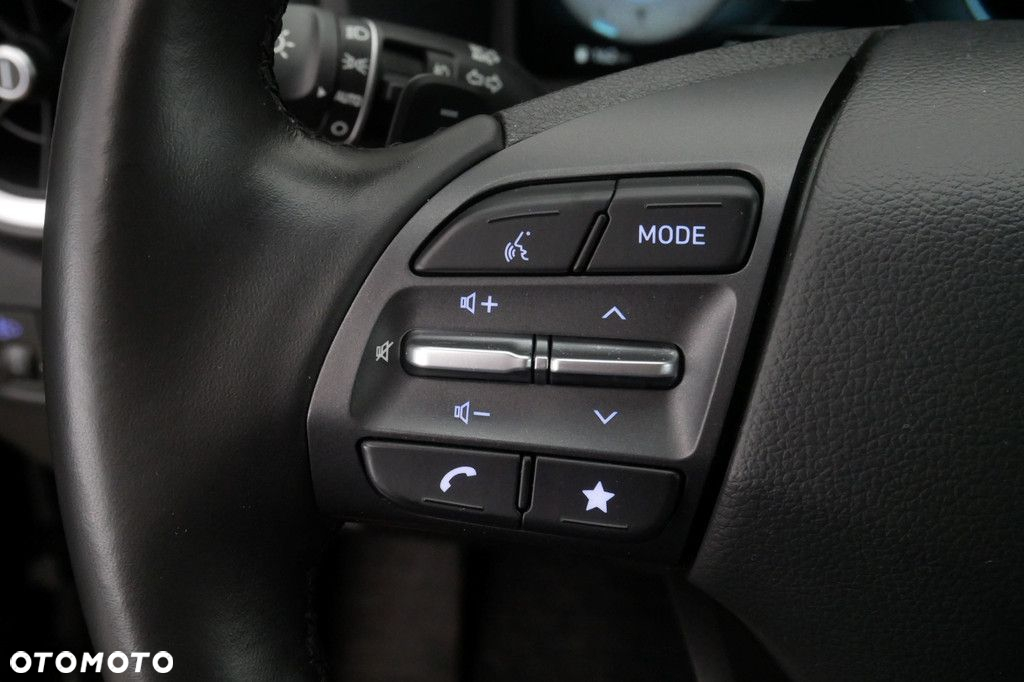 Hyundai Kona - 25