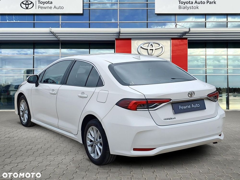 Toyota Corolla - 3