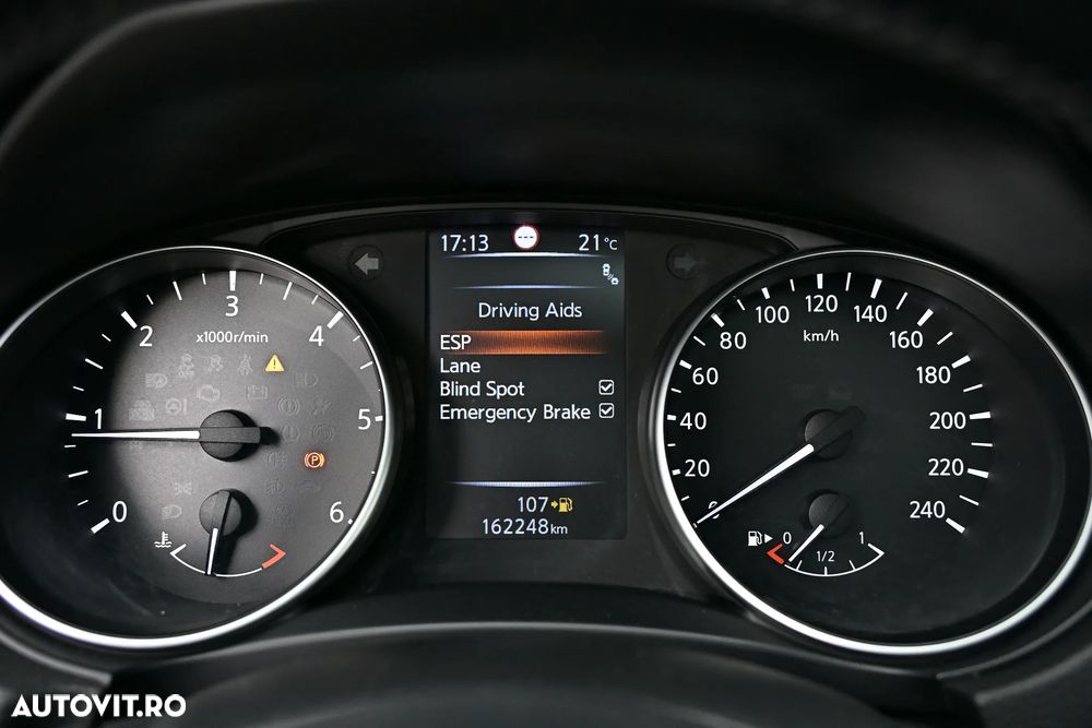 Nissan Qashqai 1.5 DCI TEKNA+ - 33