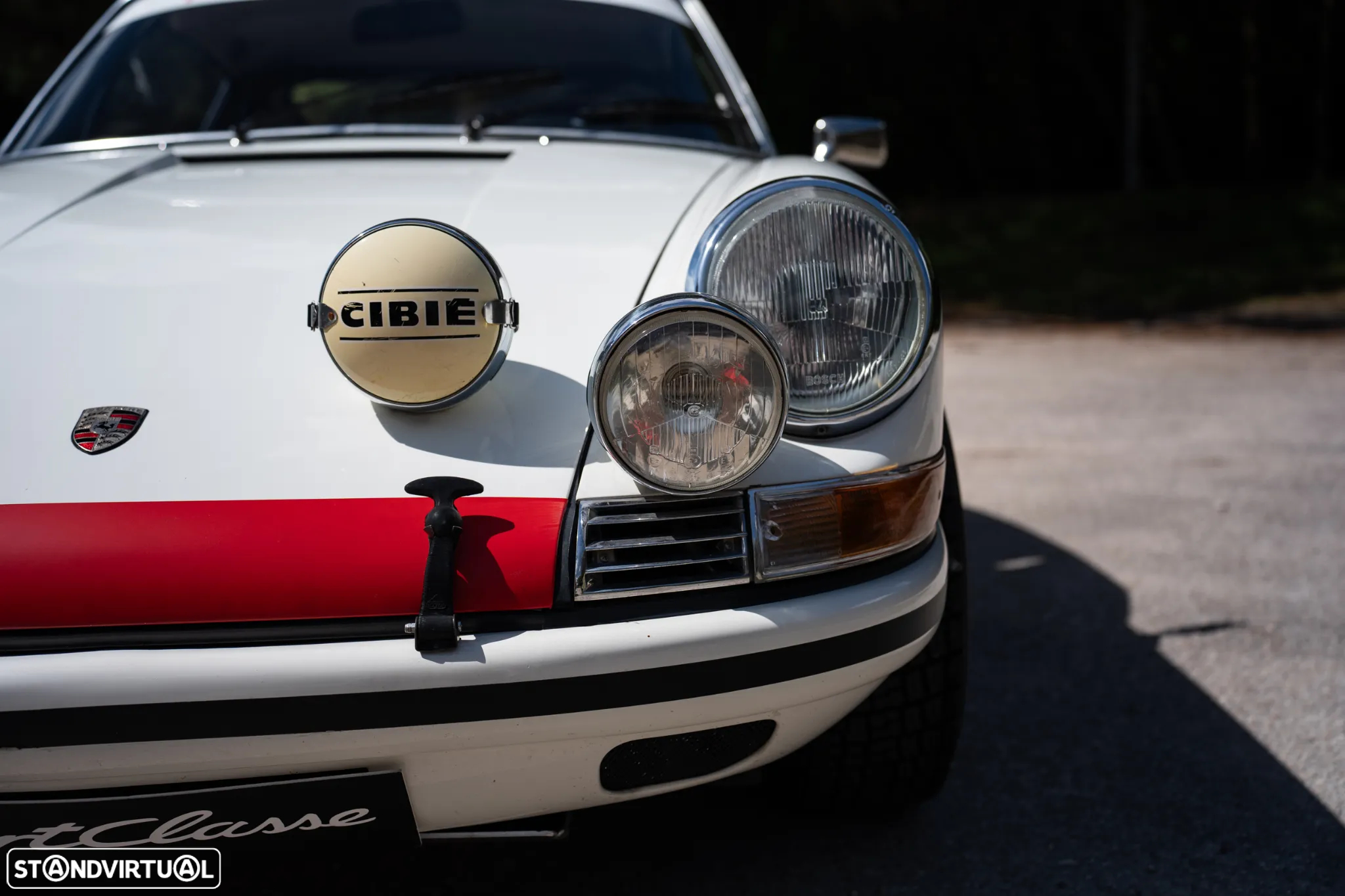 Porsche 911 Série F - 15