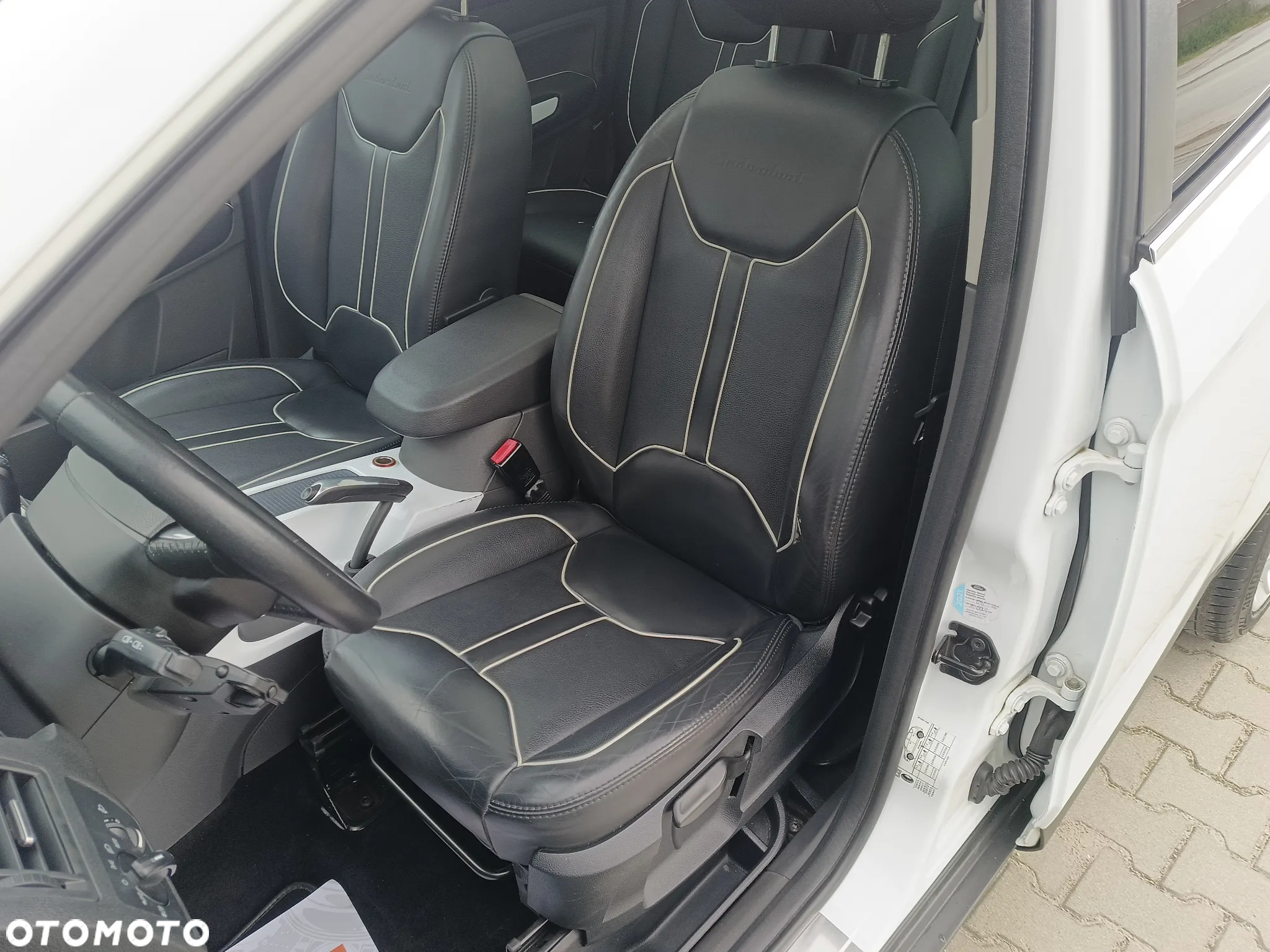 Ford Kuga 2.0 TDCi 4x4 White Magic - 21