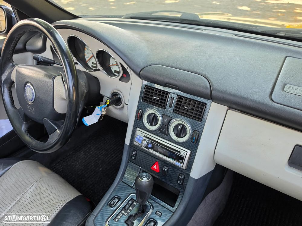 Mercedes-Benz SLK 200 - 20