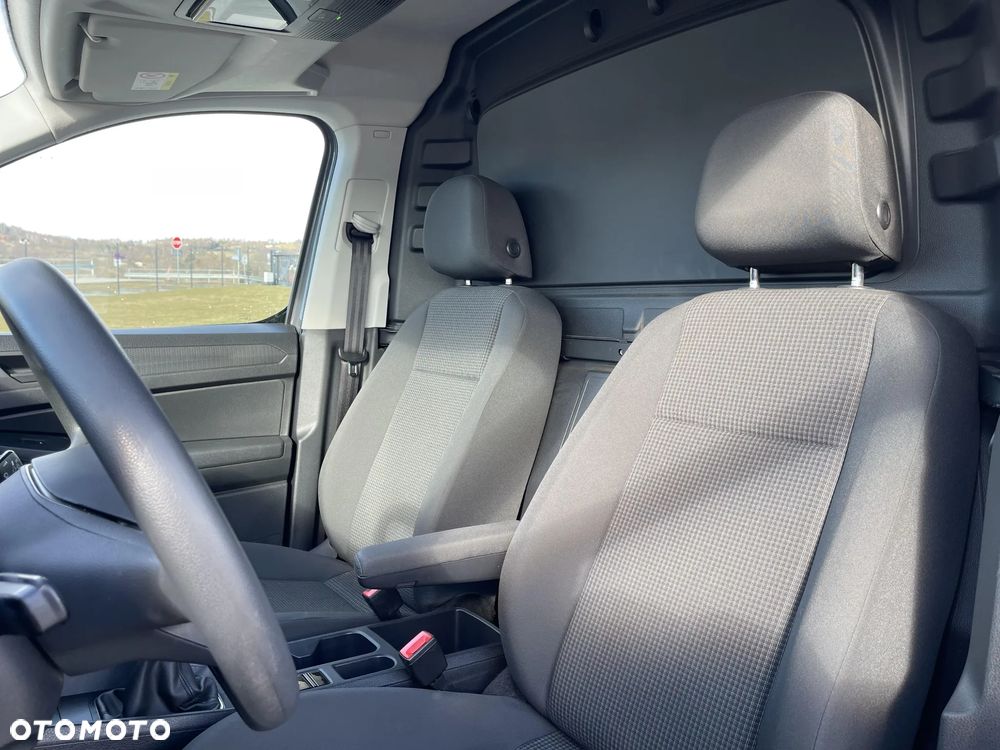 Volkswagen Caddy - 12