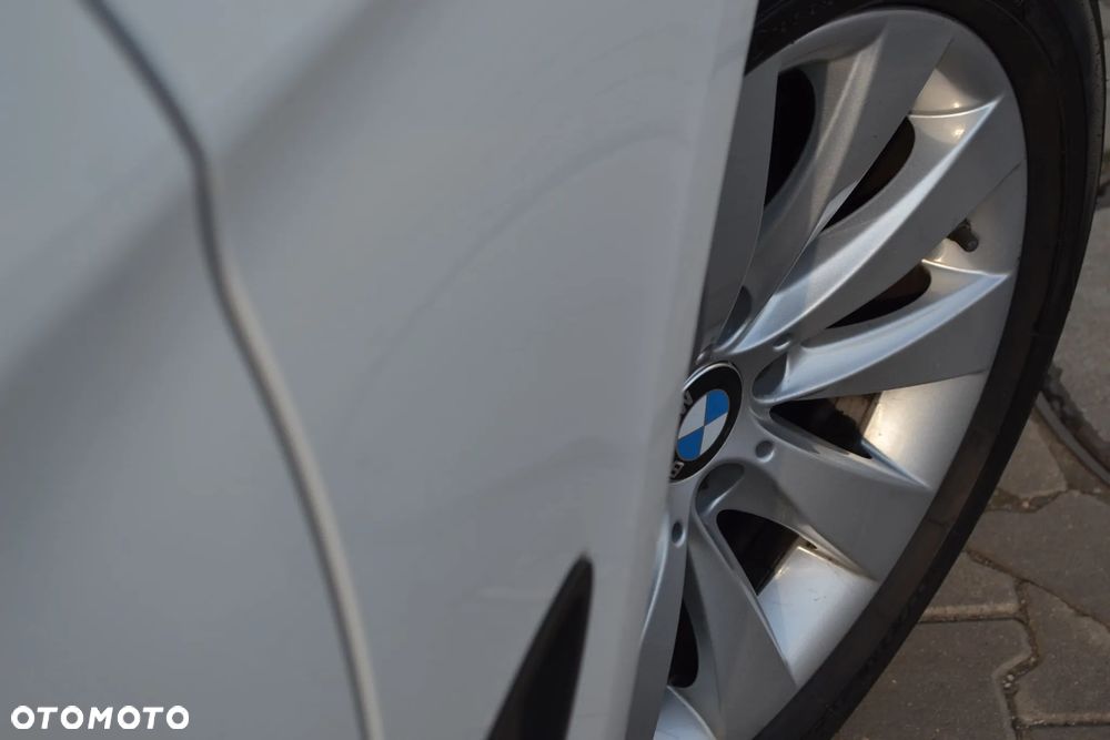 BMW 3GT 318d Advantage - 11